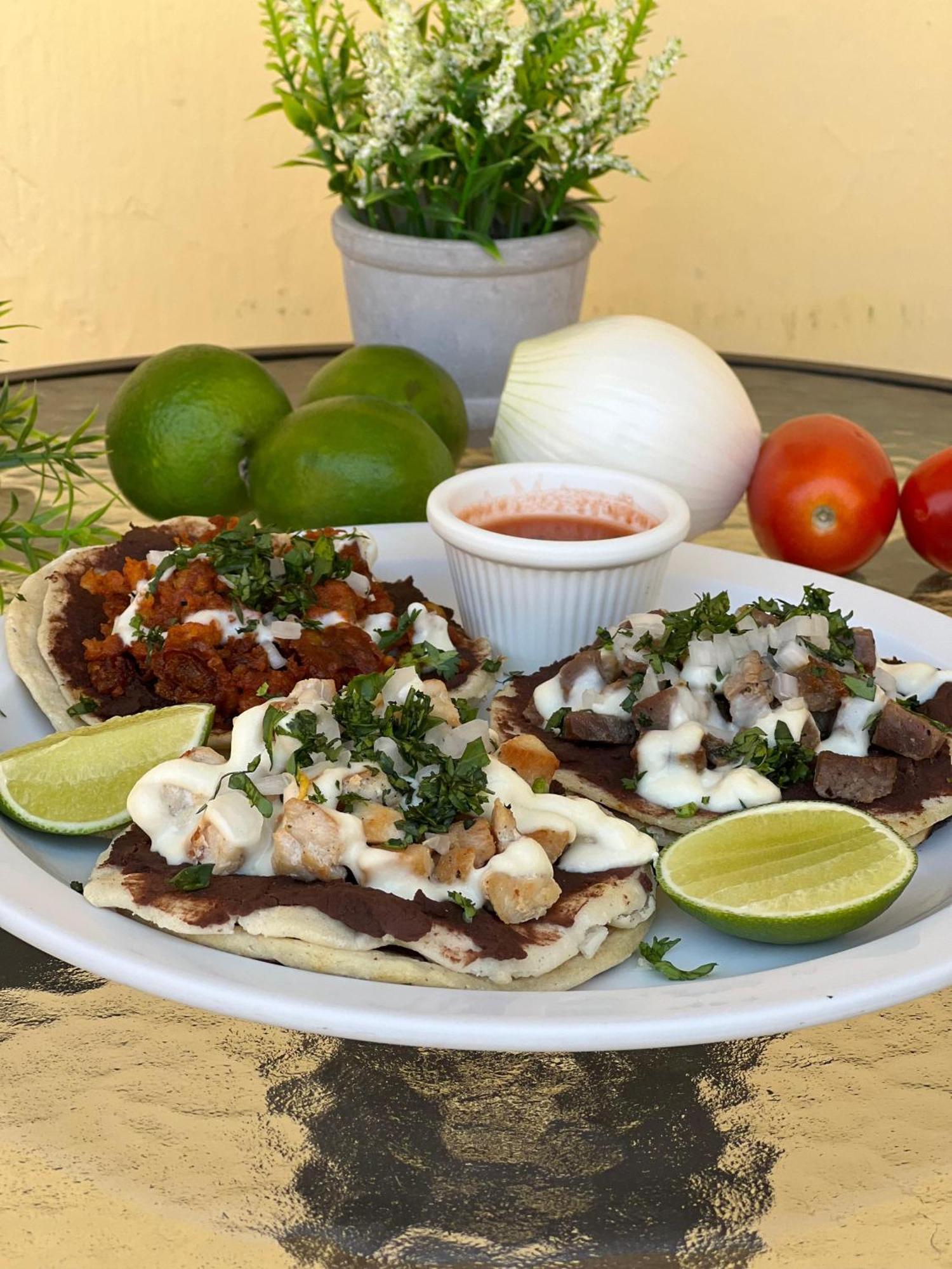 Hotel Y Restaurante Villa Esmeralda Quetzaltenango Ngoại thất bức ảnh